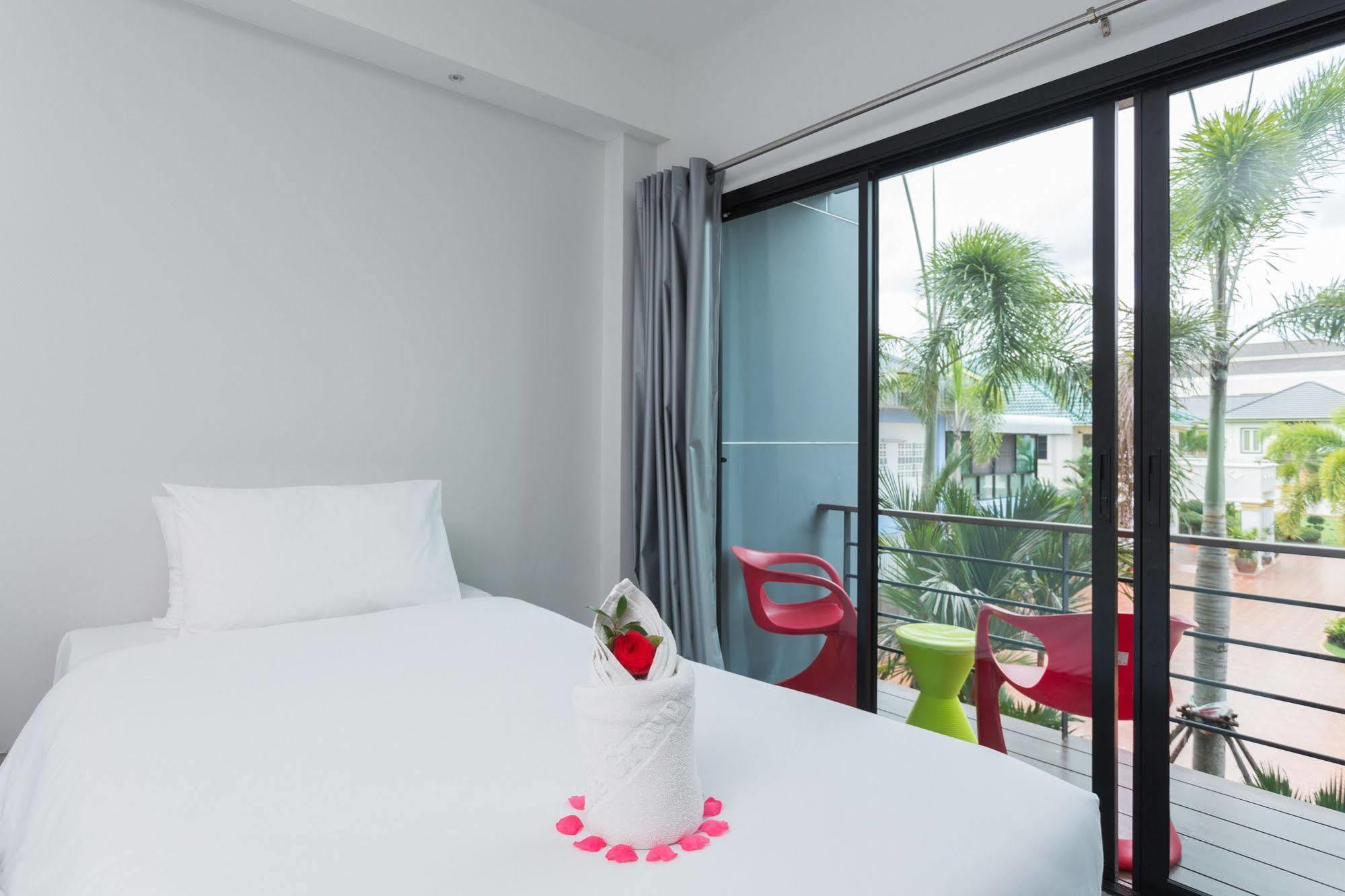 Riverside Hotel Krabi By Eksteriør billede